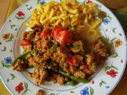 verschärfte Hackfleischpfanne mit Bohnen - Paprika und Erbsen - Rezept