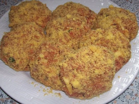 Apfel-Speck-Frikadellen in Erdnuss-Panade - Rezept - Bild Nr. 7