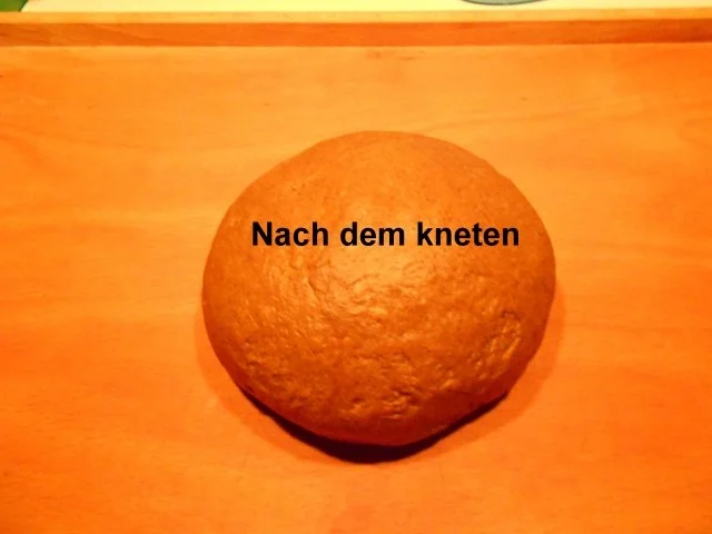 Rezept: Dunkler Toastbrot-Sesamzopf Bild Nr. 6 Dunkler Toastbrot-Sesamzopf - Rezept - Bild Nr. 6