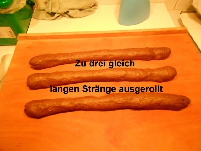 Rezept: Dunkler Toastbrot-Sesamzopf Bild Nr. 9 Dunkler Toastbrot-Sesamzopf - Rezept - Bild Nr. 9