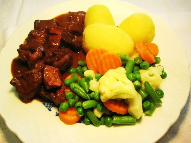 Gulasch - gemischt ... - Rezept - Bild Nr. 7