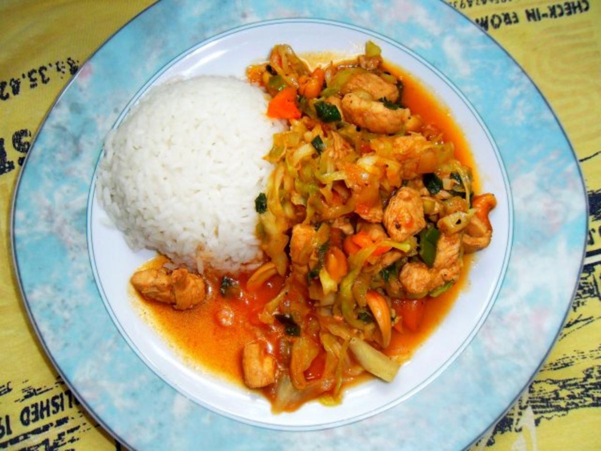 Asiatischer Hühnchen-Spitzkohl-Wok - Rezept