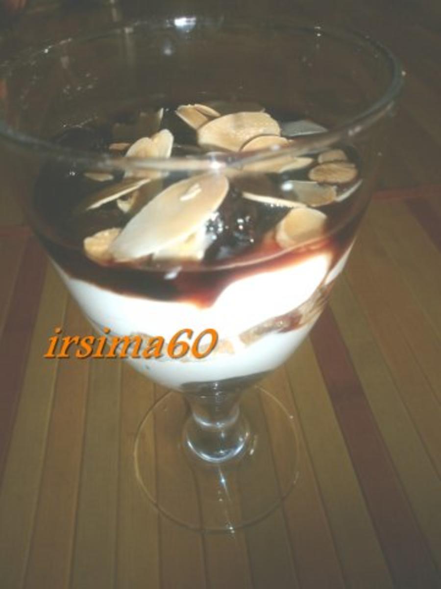 Amaretto Joghurt  Dessert mit Amarena Kirschen - Rezept - Bild Nr. 2