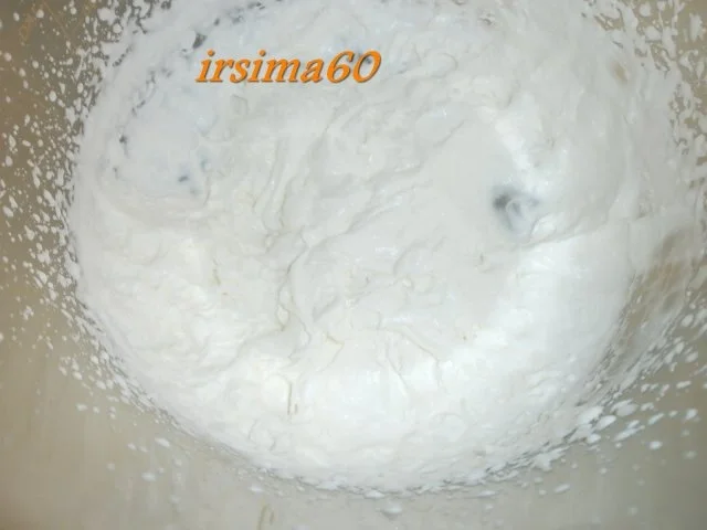 Rezept: Amaretto Joghurt Dessert mit Amarena Kirschen Bild Nr. 4 Amaretto Joghurt Dessert mit Amarena Kirschen - Rezept - Bild Nr. 4