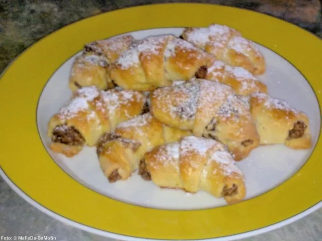 Nuss-Hörnchen - Rezept