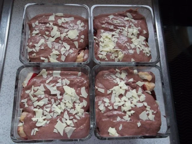 Rezept: Weiß wie Schnee,rot wie Blut,braun wie Schokolade :))) Bild Nr. 7 Weiß wie Schnee,rot wie Blut,braun wie Schokolade :))) - Rezept - Bild Nr. 7