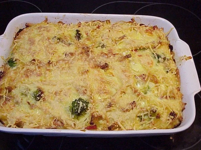 Rezept: Makkaroni-Schinken-Auflauf Bild Nr. 2 Makkaroni-Schinken-Auflauf - Rezept - Bild Nr. 2