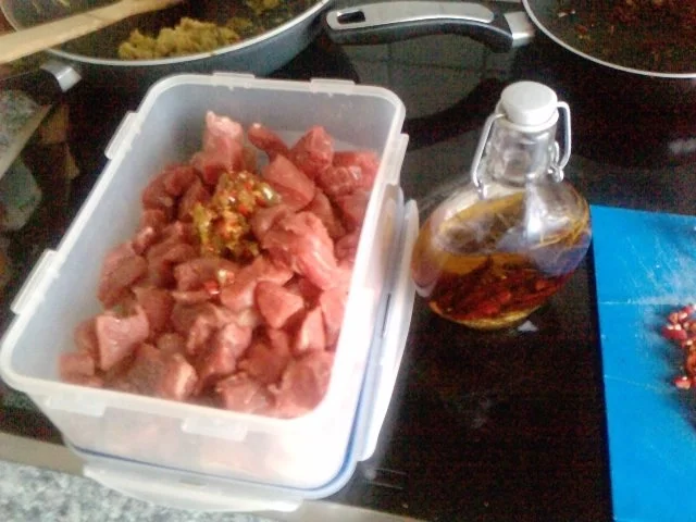 G E I L A S C H -- ODER -- SAUER UND SCHARF MACHT NOCH LUSTIGER - Rezept - Bild Nr. 3