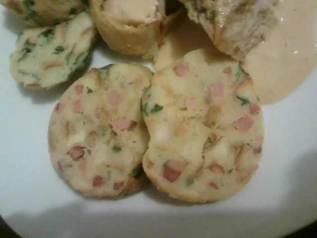 Schweinelendchen im Blätterteig mit Semmelknödel - Rezept - Bild Nr. 8