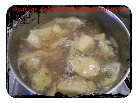 Suppe: Scharfe Kartoffelcremesuppe â la Gudrun - Rezept - Bild Nr. 3