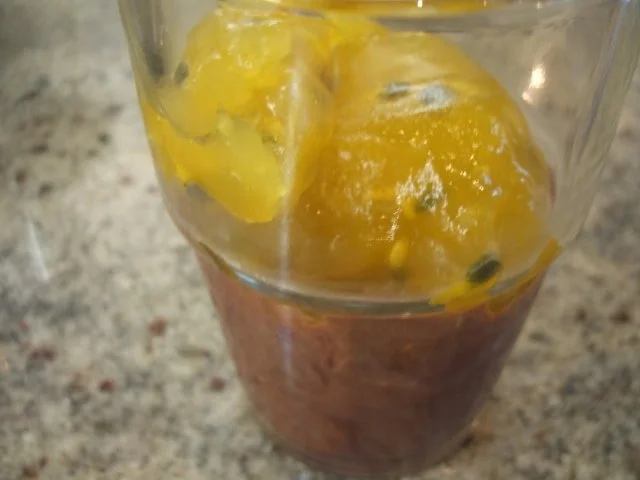 Dessert: Mandelpudding mit Maracuja-Grütze - Rezept - Bild Nr. 10