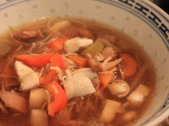 Asiatische Hühnersuppe - Rezept - Bild Nr. 2