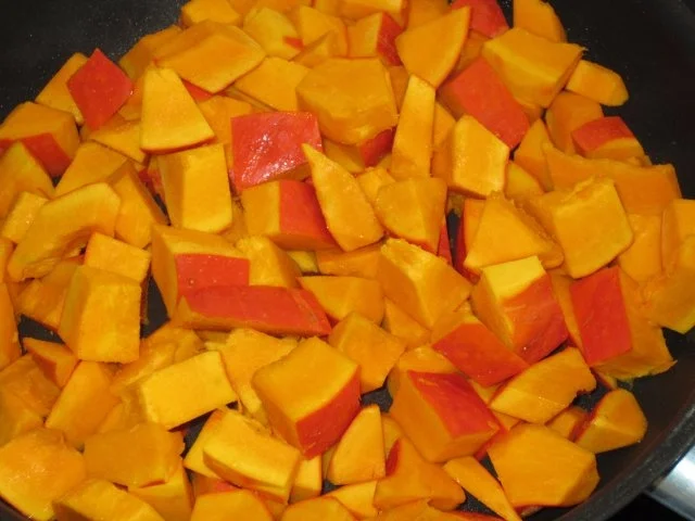 Kürbiscremesuppe mit Lachs und dem gewissen Etwas - Rezept - Bild Nr. 5