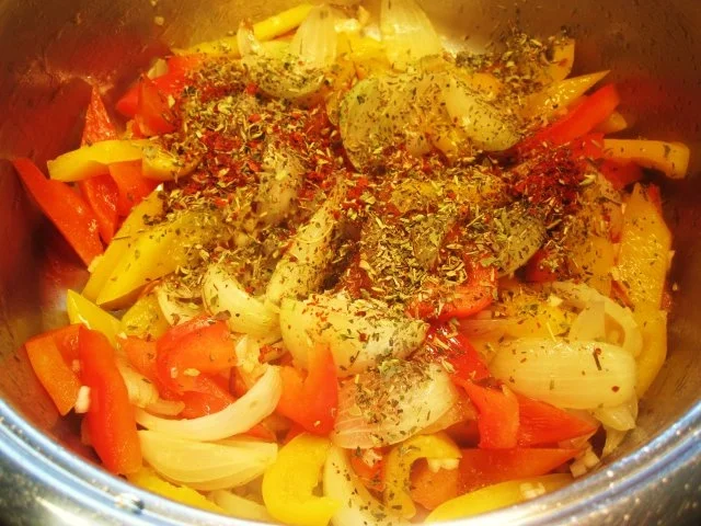 Rezept: Mediterranes Paprika-Gemüse ... Bild Nr. 6 Mediterranes Paprika-Gemüse ... - Rezept - Bild Nr. 6