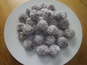 Rum-Kokos-Kugeln - Rezept