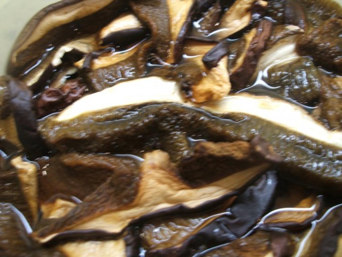Suppen: Pilzsüppchen mit getrockneten Maronenröhrlingen - Rezept - Bild Nr. 3