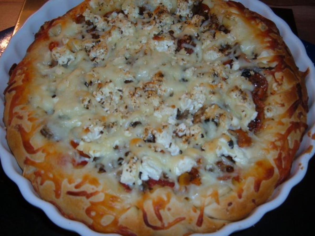 Pizza : 2 mal Käse und ohne Fleisch :))))) - Rezept - Bild Nr. 9