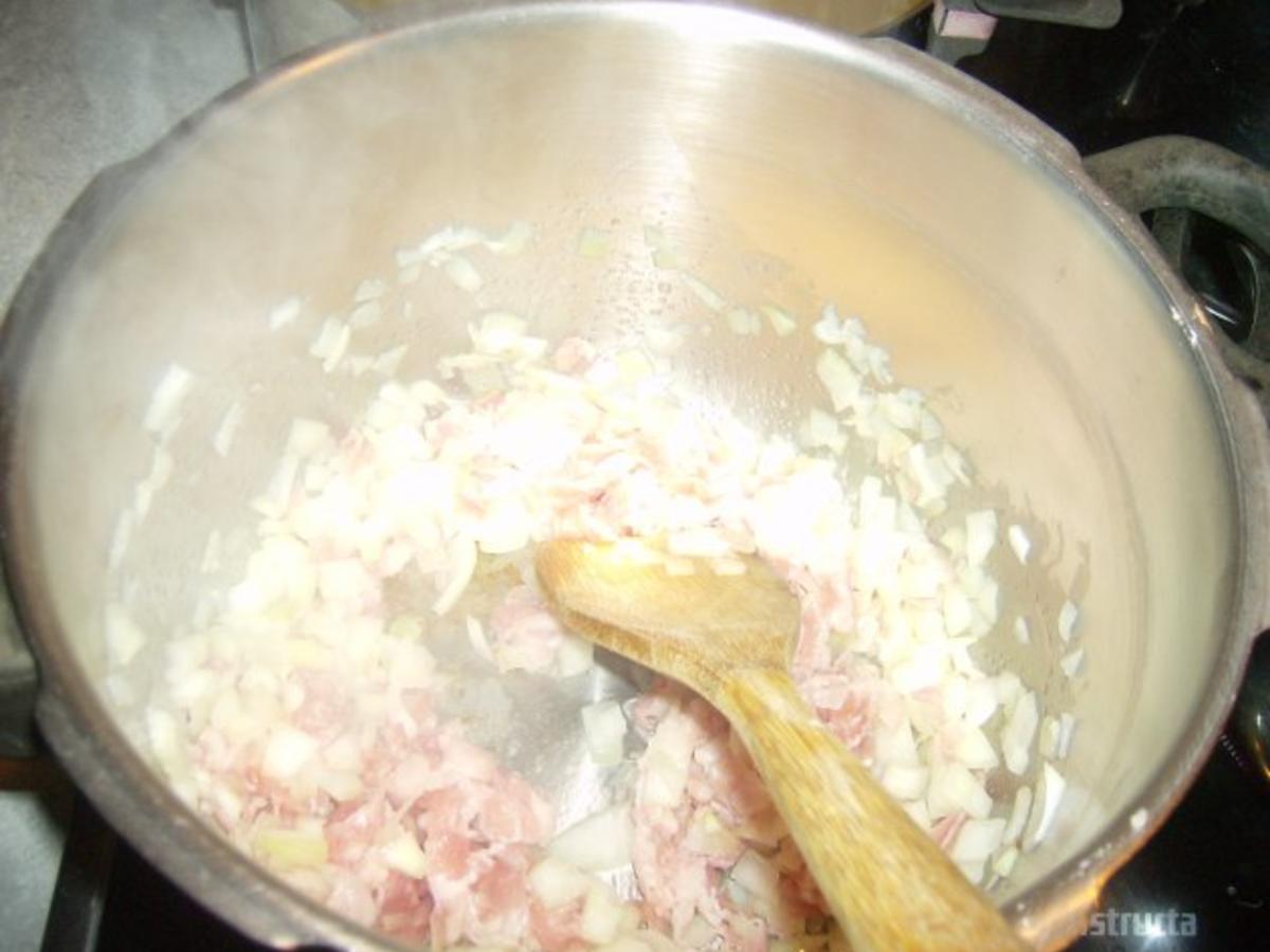 Suppenfleisch mit Rahmwirsing und Petersilienkartoffeln - einfach - von ...