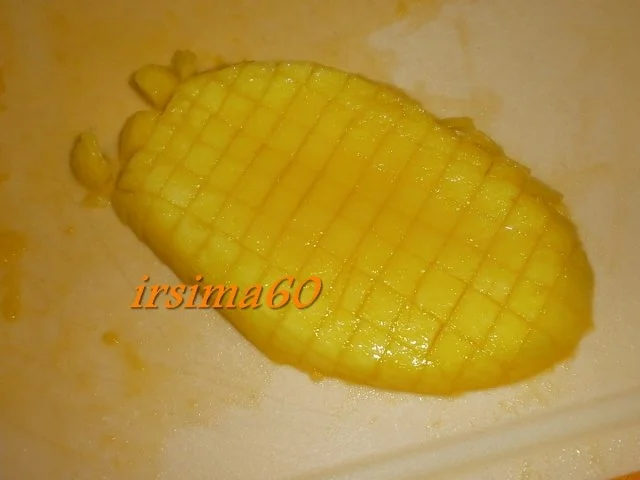 Rezept: Joghurt - Sahne - Creme mit Mango Bild Nr. 5 Joghurt - Sahne - Creme mit Mango - Rezept - Bild Nr. 5