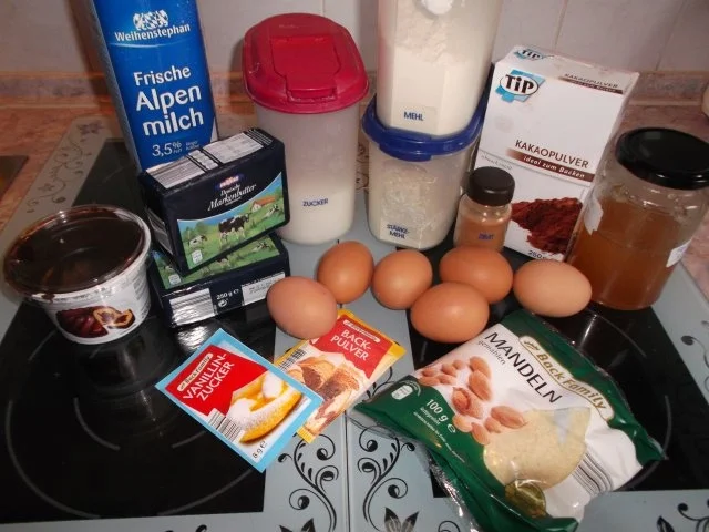 Rezept: Marmor-Guglhupf Bild Nr. 2 Marmor-Guglhupf - Rezept - Bild Nr. 2