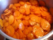 Karamellisierte Möhrenblüten - Rezept