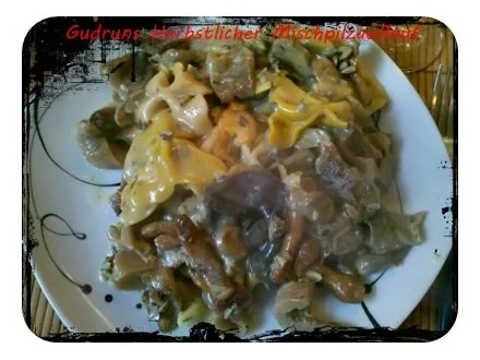 Rezept: Pilze: Herbstlicher Pilzauflauf Bild Nr. 16 Pilze: Herbstlicher Pilzauflauf - Rezept - Bild Nr. 16