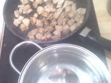 Sahnegeschnetzeltes mit Champions und Nudeln - Rezept - Bild Nr. 2