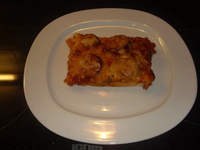 Pizza mit Cabanossi - Rezept - Bild Nr. 8