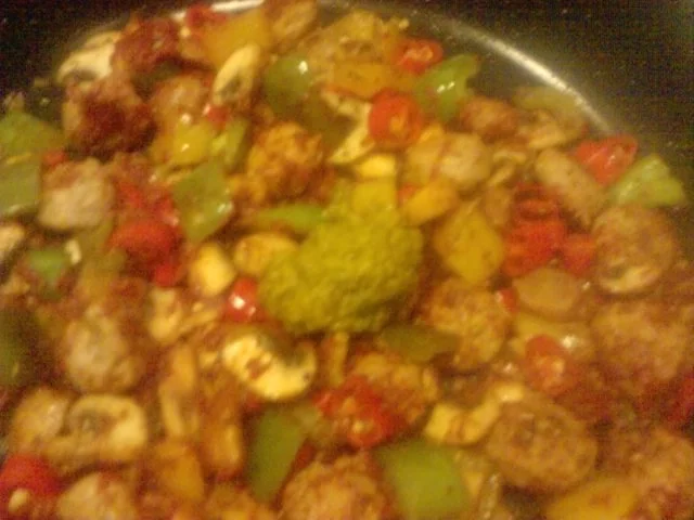 SCHARFE WOOORSCHT - PFANNE - oder -  Bratwurst ganz anders aber lecker und spicy - Rezept - Bild Nr. 6