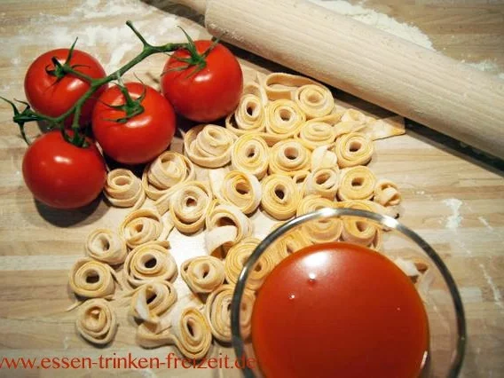 Tomatennudeln - Rezept - Bild Nr. 3
