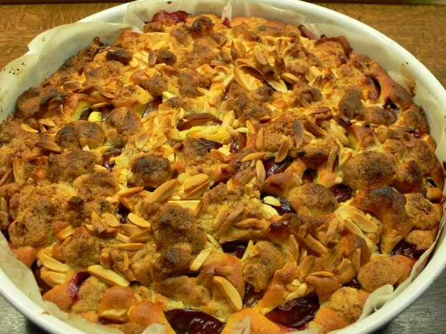 Zwetschgenkuchen mit Amaretto und Eierlikör - Rezept - Bild Nr. 3