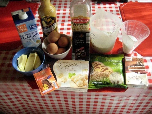 Rezept: Eierlikör - Nusskuchen Bild Nr. 2 Eierlikör - Nusskuchen - Rezept - Bild Nr. 2