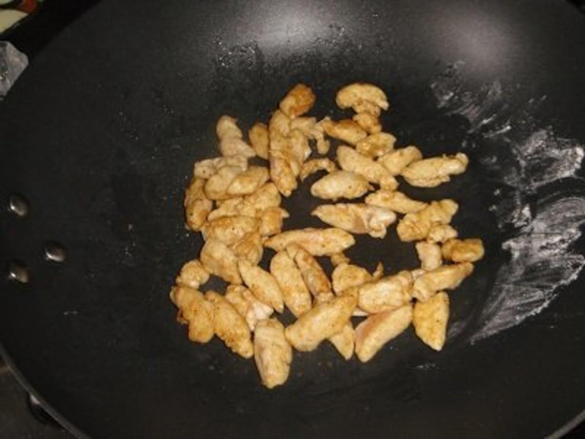 Chinesische Huhn-Nudel Pfanne - Rezept - Bild Nr. 2