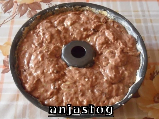 Rezept: Zucchini Gugelhupf Bild Nr. 3 Zucchini Gugelhupf - Rezept - Bild Nr. 3