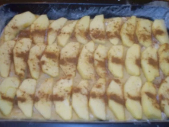 Gedeckter Apfelkuchen - "Voräbbelde Eierschegge" - Rezept - Bild Nr. 3