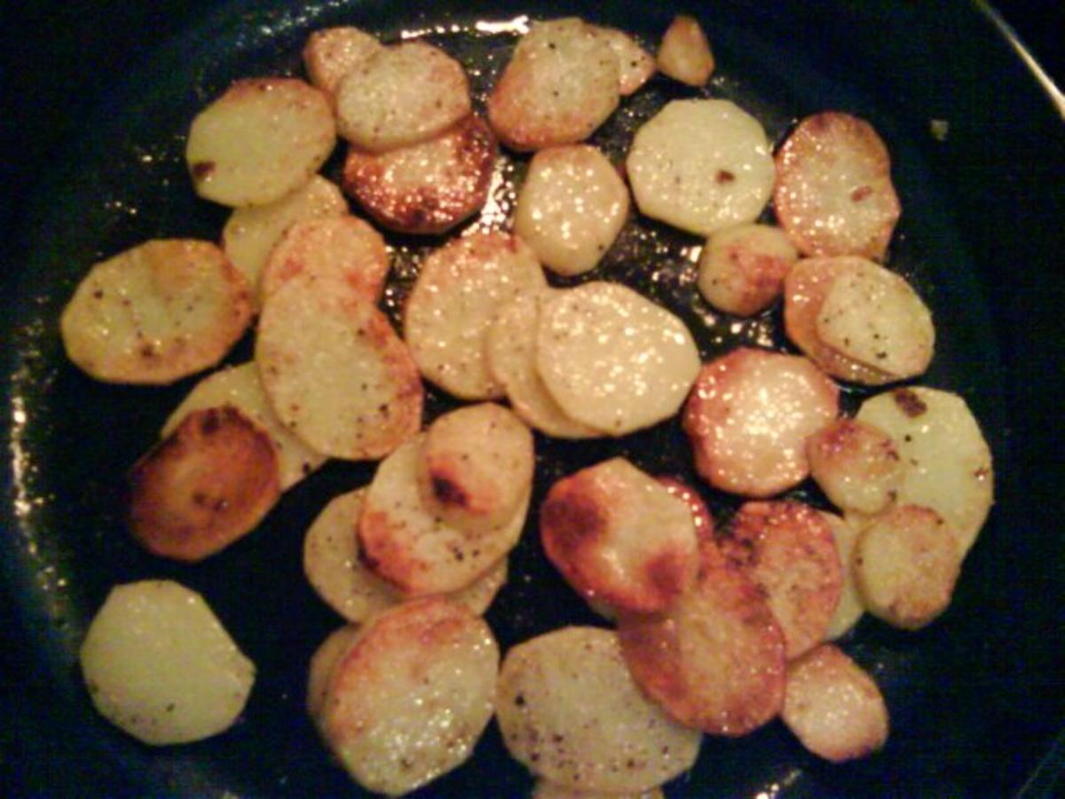 Bratkartoffeln mit Steinpilzen zum Entenconfit - Rezept - Bild Nr. 4