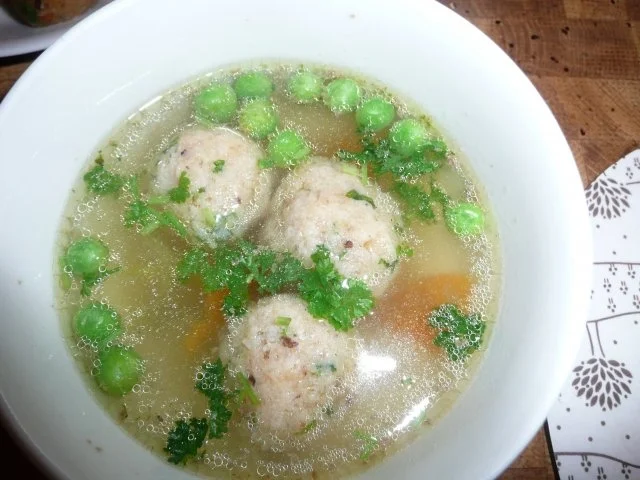 Rindfleisch-suppe,  Markklösschen, Meerrettich,Püree, - Rezept - Bild Nr. 13