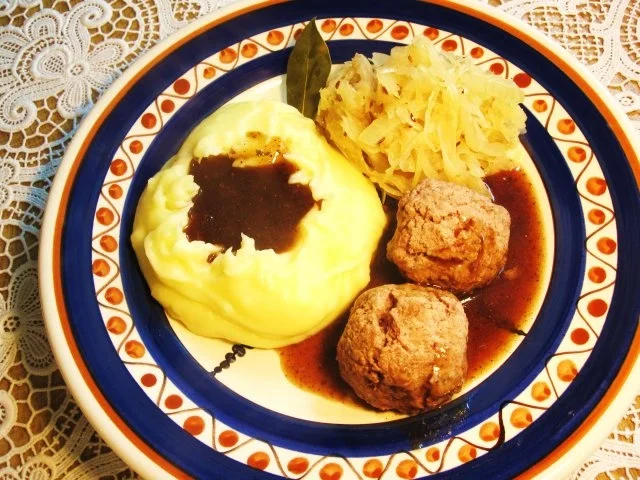Leberknödel mit Rotwein-Zwiebelsoße - Rezept - Bild Nr. 8