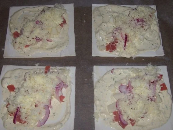 Vorspeise/Abendessen: Blätterteig-Schiffchen mit Bergkäse-Birnen-Füllung - Rezept - Bild Nr. 8