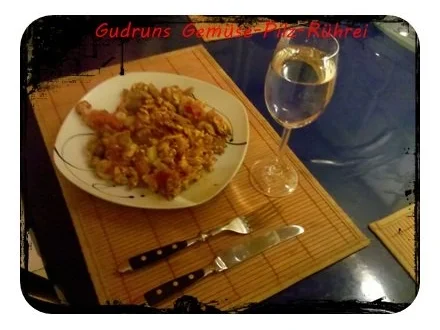 Rezept: Eier: Pilz-Gemüse-Rührei Bild Nr. 8 Eier: Pilz-Gemüse-Rührei - Rezept - Bild Nr. 8