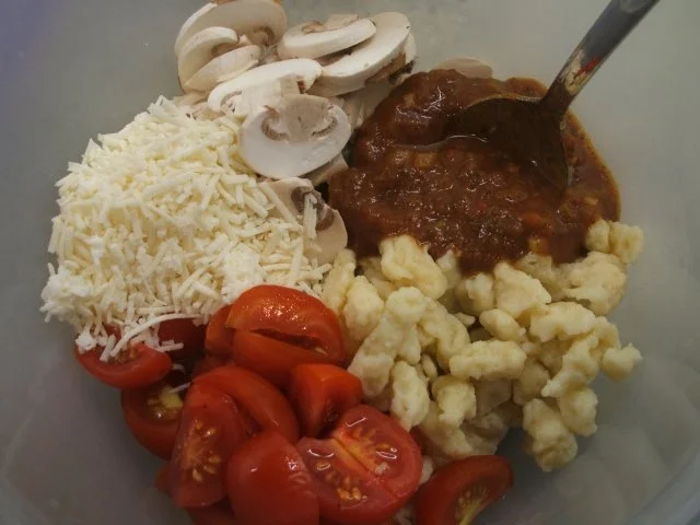 Rezept: Auflauf: Spätzleauflauf "Resadekü" Bild Nr. 3 Auflauf: Spätzleauflauf "Resadekü" - Rezept - Bild Nr. 3