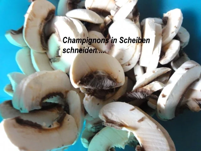 Rezept: Geflügel: PUTENSCHNITZEL mit Champignon Bild Nr. 3 Geflügel: PUTENSCHNITZEL mit Champignon - Rezept - Bild Nr. 3