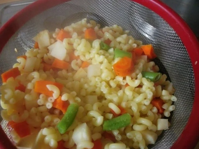 Pastasalat " Herbstlust" - Rezept - Bild Nr. 6