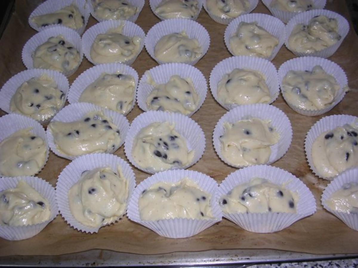 Muffins mit Schokostückchen - Rezept - Bild Nr. 2
