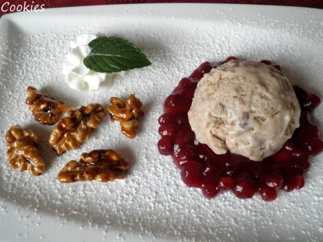 Rezept: Maroneneis auf Preiselbeerspiegel ... Bild Nr. 17 Maroneneis auf Preiselbeerspiegel ... - Rezept - Bild Nr. 17