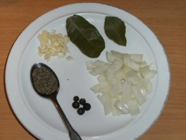 Rezept: Fleisch: Rinderbauch / Schemmrippe, geschmort, mit Steinpilzen und Preiselbeeren Bild Nr. 5 Fleisch: Rinderbauch / Schemmrippe, geschmort, mit Steinpilzen und Preiselbeeren - Rezept - Bild Nr. 5