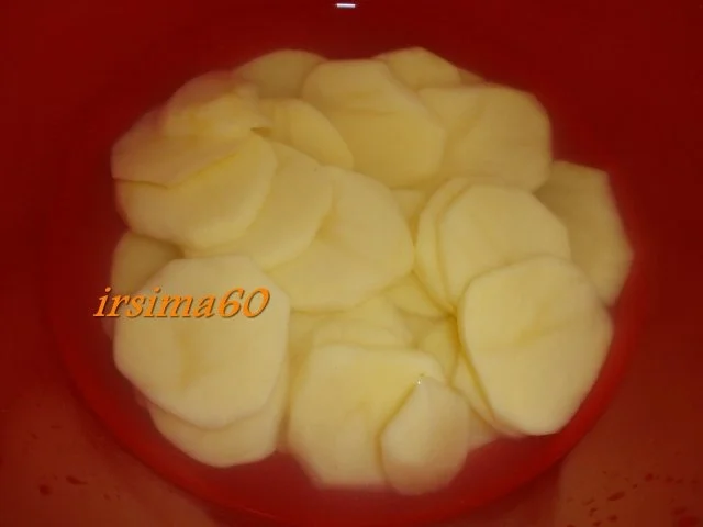 Rezept: Kartoffel - Wirsing - Gratin Bild Nr. 4 Kartoffel - Wirsing - Gratin - Rezept - Bild Nr. 4