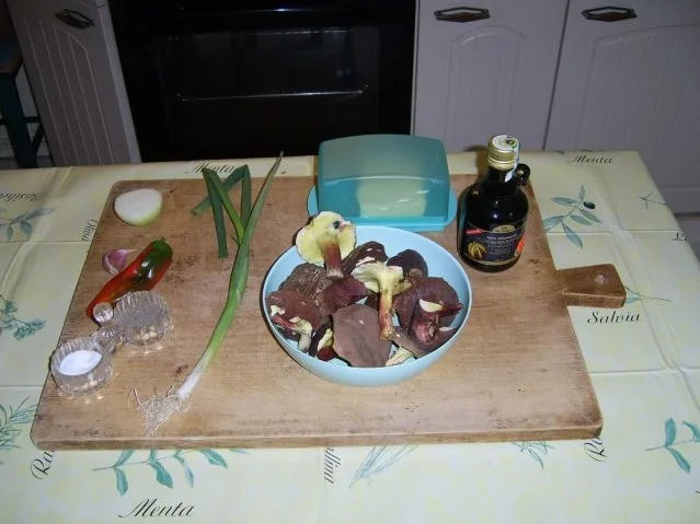 Rezept: Thüringer Pilz-Hackfleischpfanne Bild Nr. 3 Thüringer Pilz-Hackfleischpfanne - Rezept - Bild Nr. 3