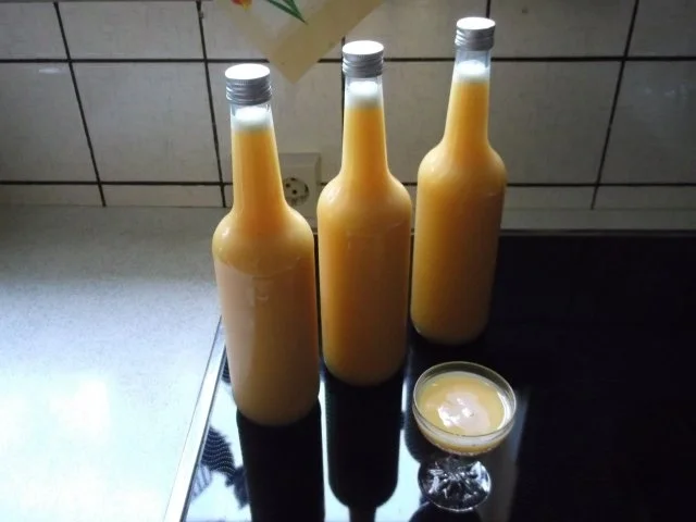 Mandel-Eierlikör - Rezept