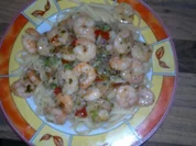 Spaghetti mit Garnelen-Kräutersoße - Rezept